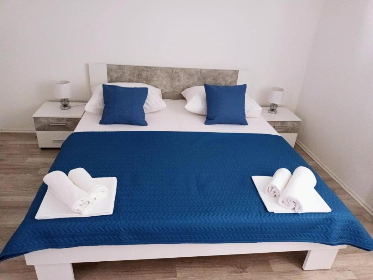 Apartment "None" Makarska Ngoại thất bức ảnh