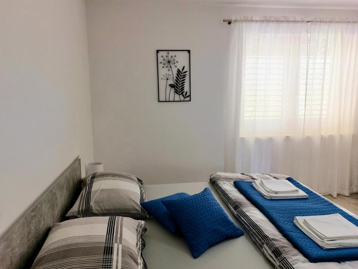 Apartment "None" Makarska Ngoại thất bức ảnh