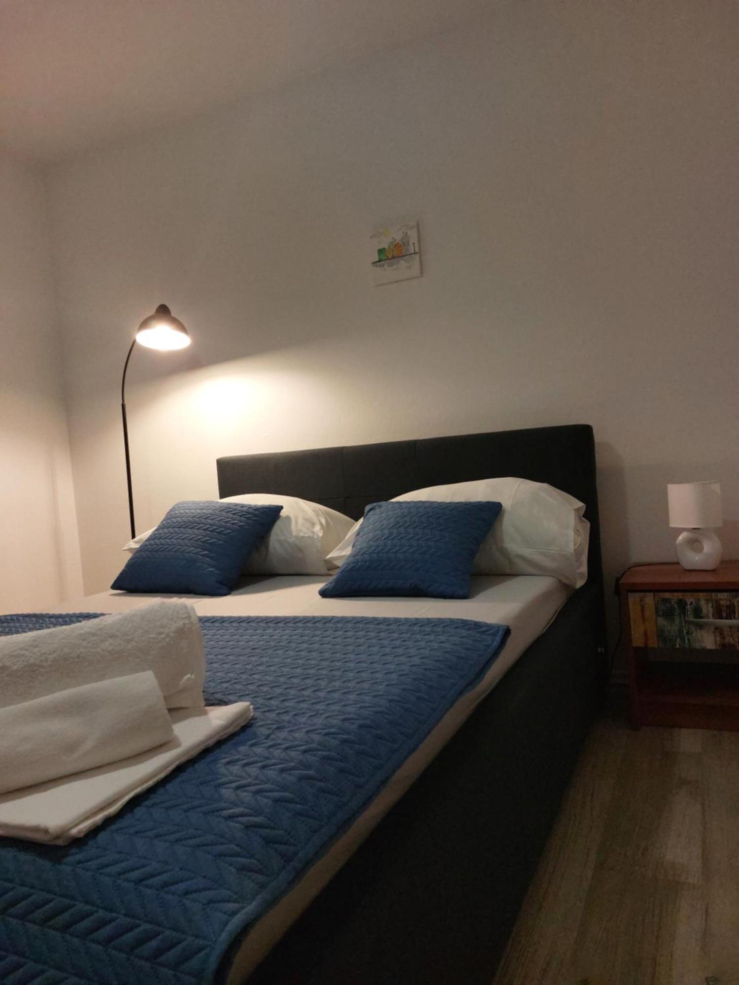 Apartment "None" Makarska Ngoại thất bức ảnh